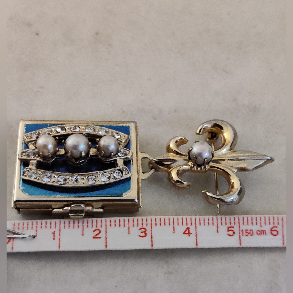 Vintage 4-Photo Locket Victorian Style Chatelaine Brooch - Picture 15 of 16